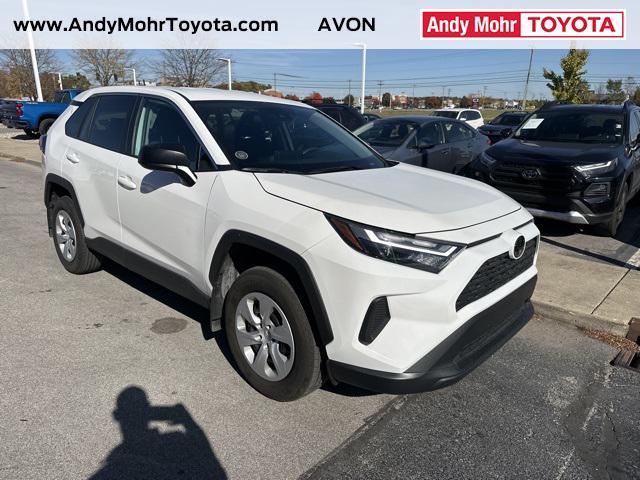 2023 toyota rav4 le