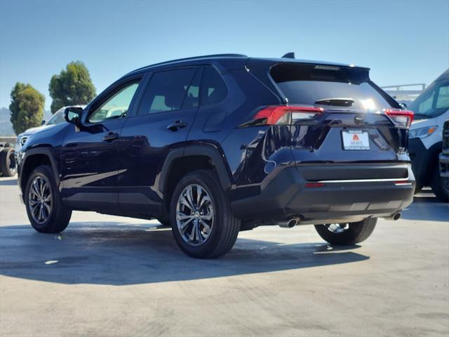 2022 toyota rav4 hybrid xle premium