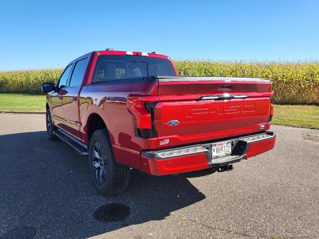 2023 ford f-150 lightning lariat