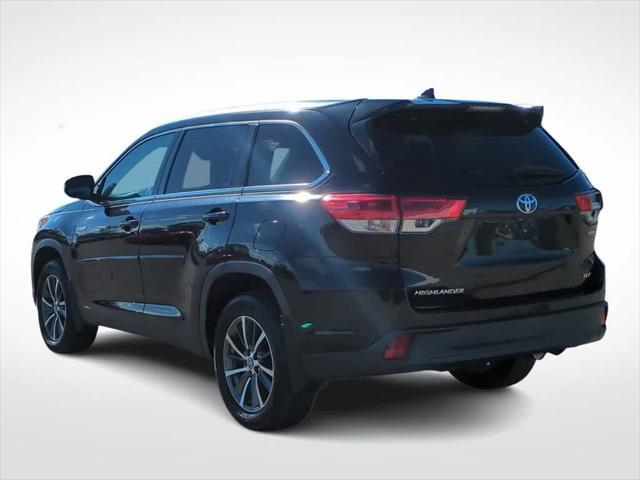 2019 toyota highlander hybrid xle