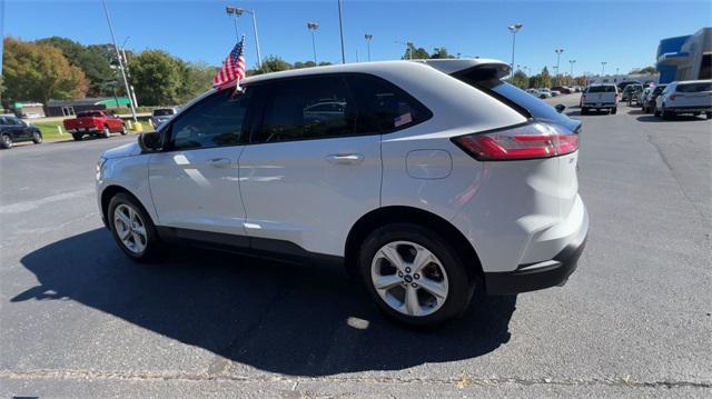 2019 ford edge se