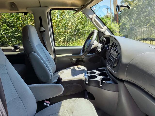 2007 ford e350 super duty xl wagon