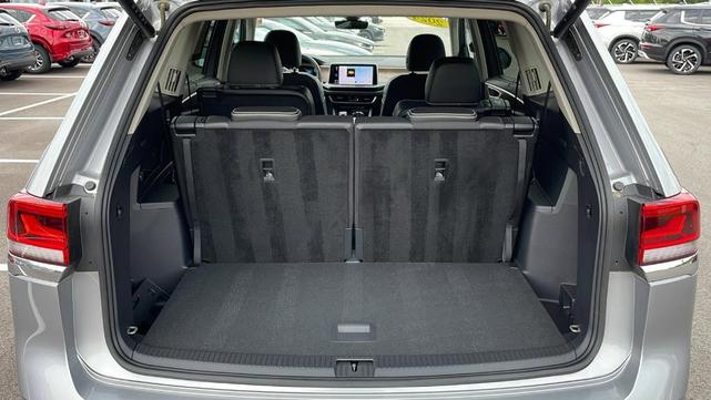 2024 volkswagen atlas 2.0t se w/technology