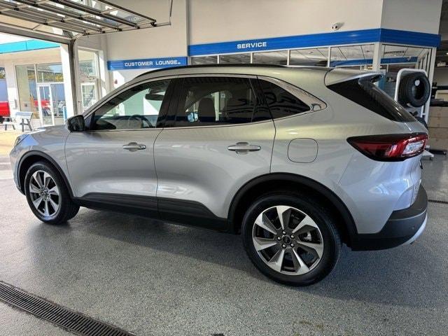 2023 ford escape platinum