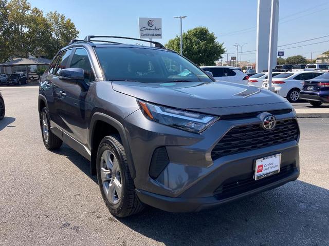 2024 toyota rav4 xle