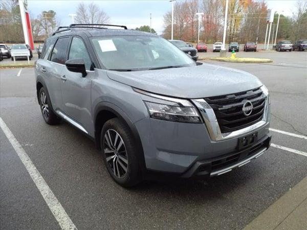 2024 nissan pathfinder in dallas, texas
