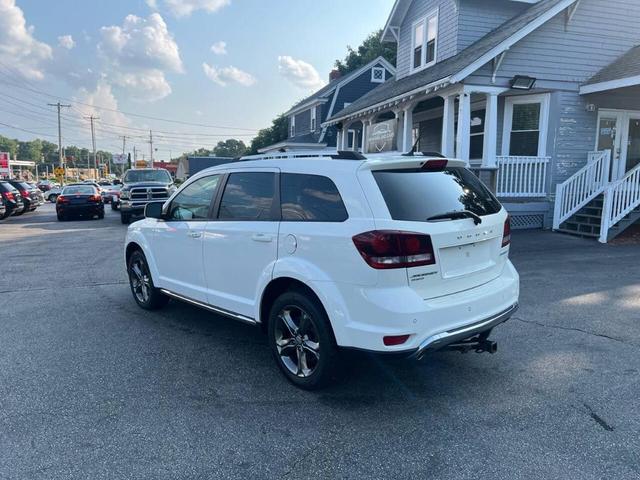 2015 dodge journey crossroad