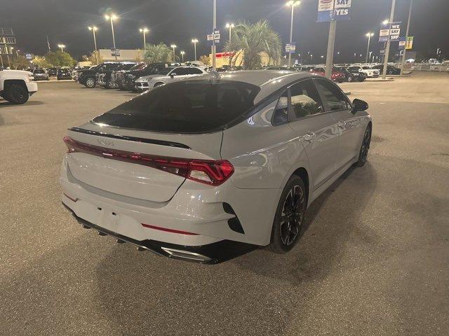 2023 kia k5 gt-line
