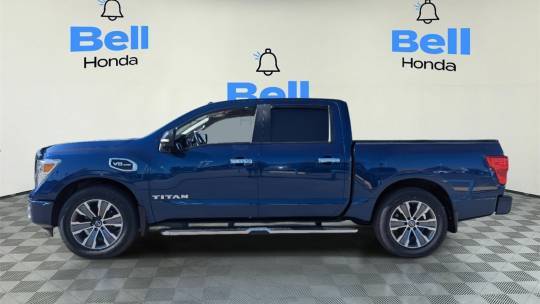 2017 Nissan Titan