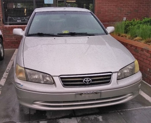 2000 toyota camry in district of columbia by owner