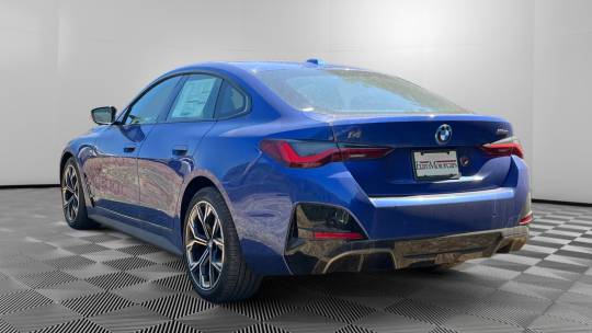2024 BMW i4