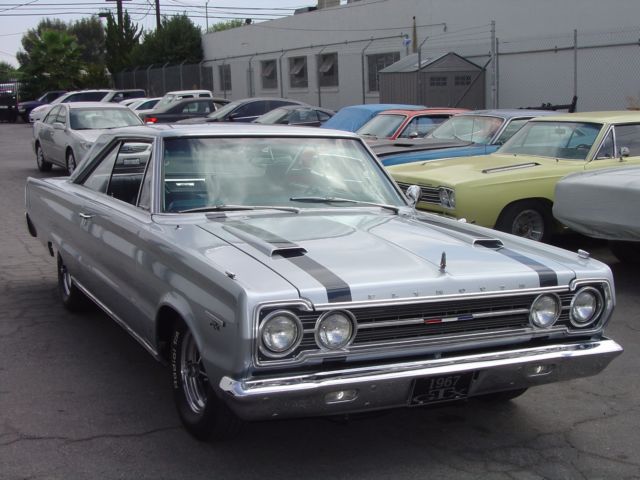 1967 plymouth gtx 4 speed