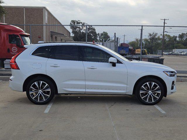 2022 volvo xc60 b5 momentum