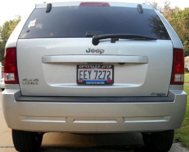 2007 jeep grand cherokee laredo, silver w/ grey cloth, 109k miles in valley view, oh