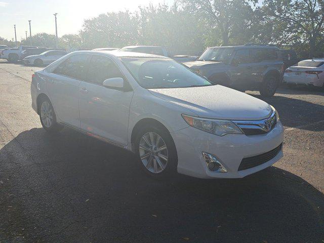 2013 toyota camry se