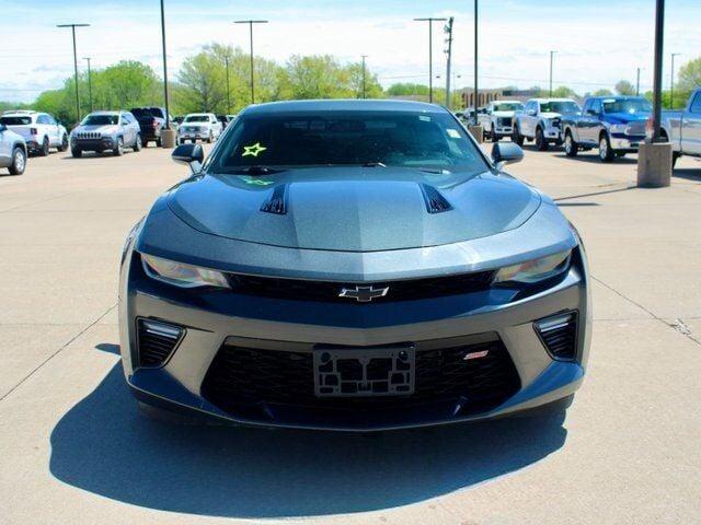 2017 chevrolet camaro ss w/1ss in beaverdale heights, iowa