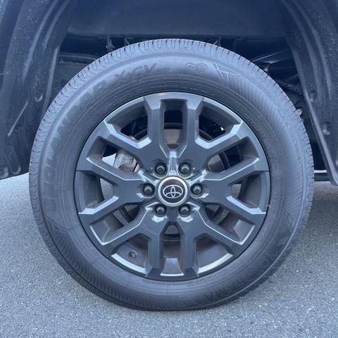 2024 toyota tundra platinum