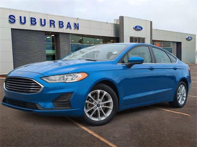 2020 ford fusion se