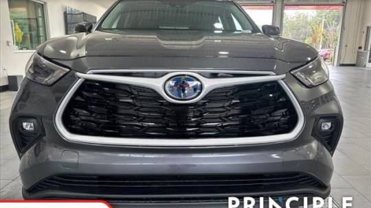 2024 Toyota Highlander
