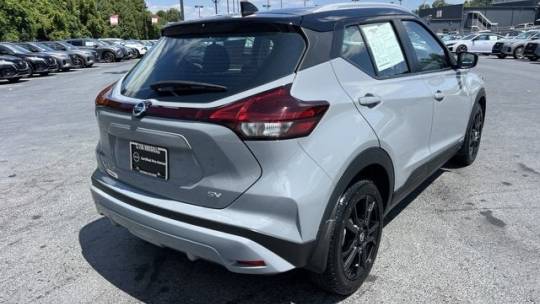 2021 nissan kicks sv