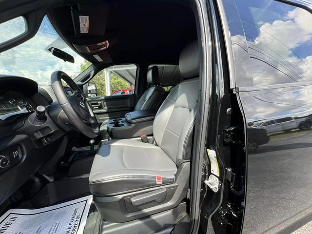 2023 ram 2500 tradesman crew cab 4x4 6'4' box