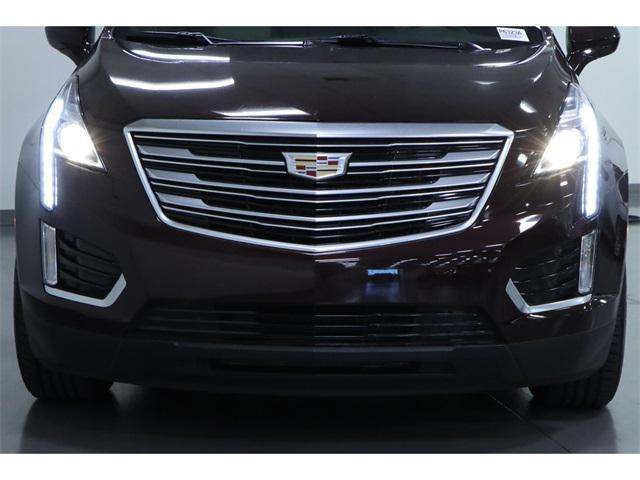 2017 cadillac xt5 base