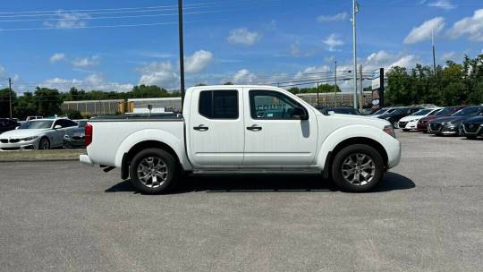 2020 nissan frontier sv crew cab 4wd