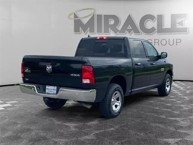 2016 ram 1500 crew cab big horn pickup 4d 5 1/2 ft in gallatin, tennessee