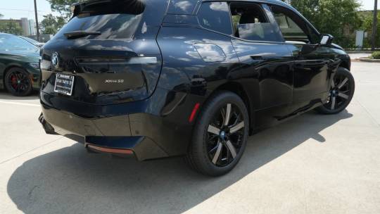 2025 BMW iX