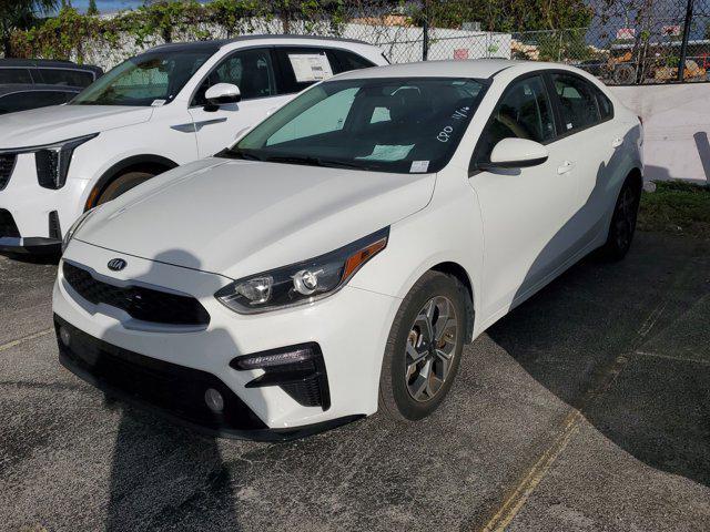 2021 kia forte lxs