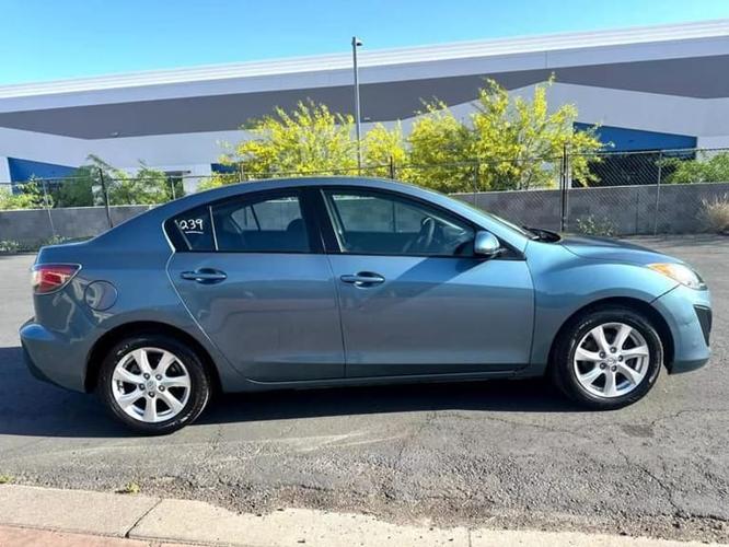 2011 mazda mazda3 i touring sedan 4d in glendale, arizona