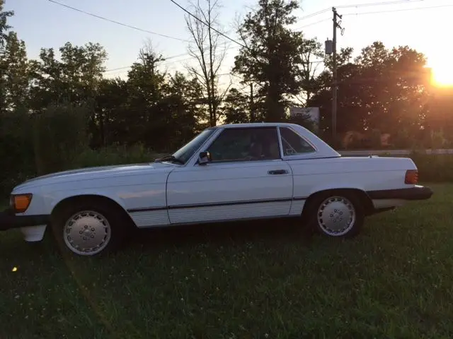 1988 mercedes 560 sl 59k miles 1 owner excellent cond $26500 quickly