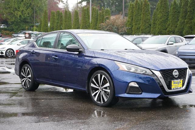 2022 nissan altima 2.5 sr