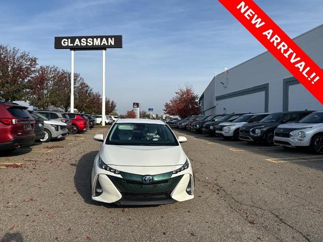 2017 toyota prius prime plus