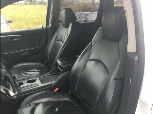 2010 chevrolet traverse lt for sale in ohio by owner