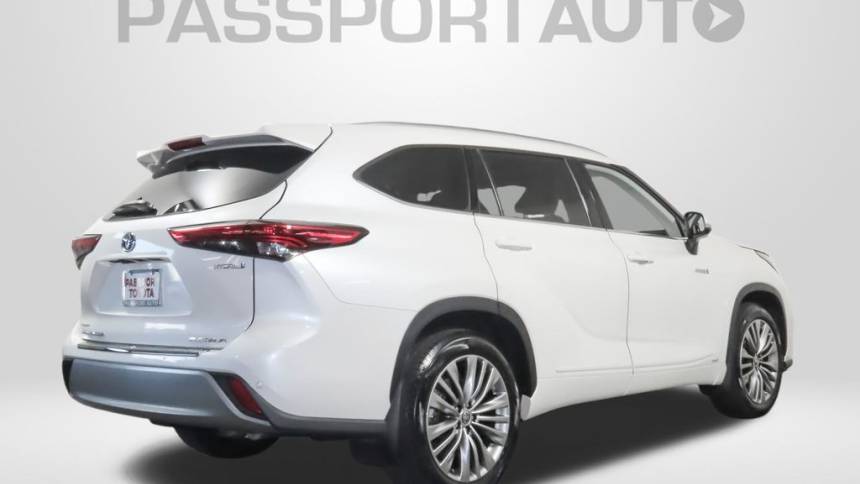 2021 toyota highlander hybrid platinum