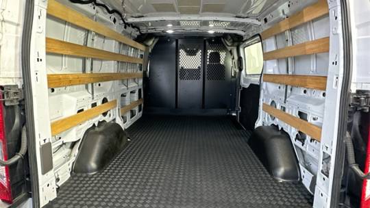 2021 ford transit 250