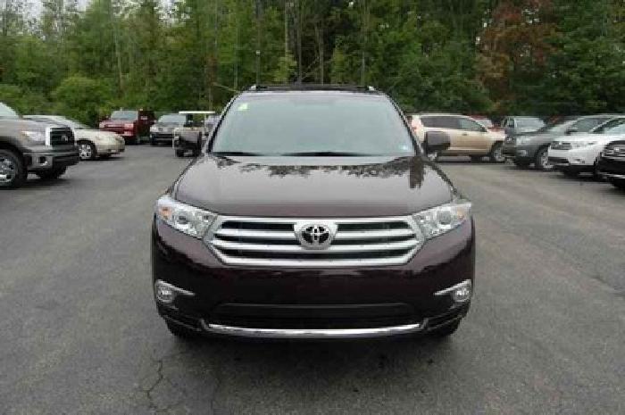 2013 toyota highlander 4wd 4dr v6 limited in meadville, pa