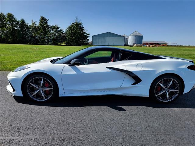 2022 chevrolet corvette stingray w/2lt