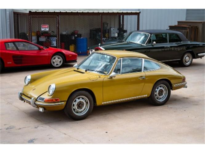 1968 porsche 911 in astoria, new york