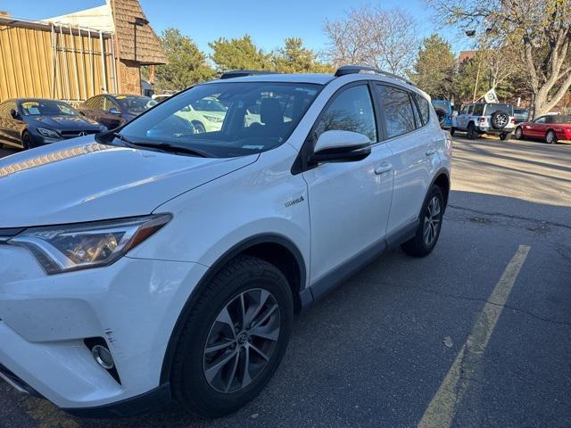 2018 toyota rav4 hybrid xle