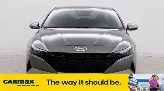 2022 Hyundai Elantra