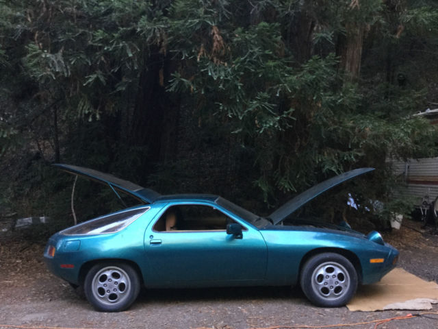 #73 non-sunroof 928gt leather full cork / petrol blue 144,000 miles