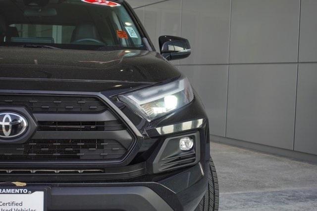 2022 toyota rav4 adventure