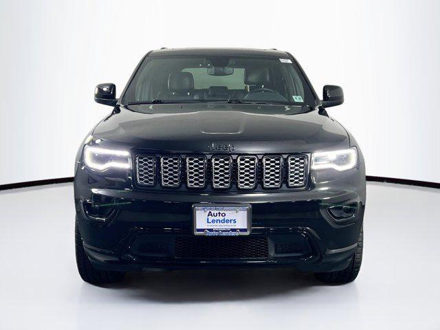 2022 jeep grand cherokee laredo