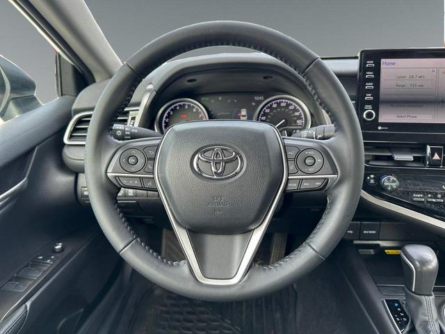 2022 toyota camry xle