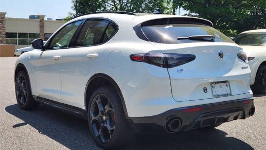 2024 Alfa Romeo Stelvio