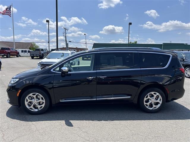 2021 chrysler pacifica limited