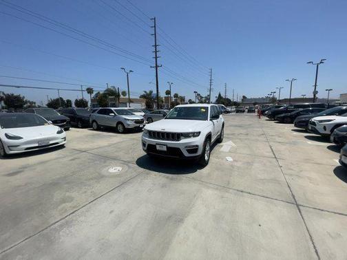 2023 jeep grand cherokee