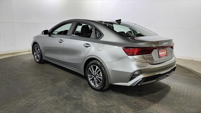 2022 kia forte lxs
